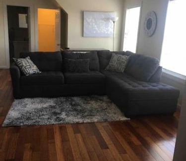 Niskayuna Apartment | Lovely one bedroom with free parking