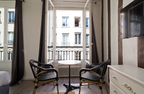Bonne-Nouvelle Apartment | Lovely parisian apartment