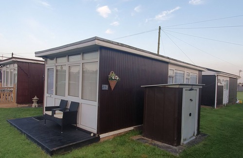 Chapel Saint Leonards Ski Chalet | Lovely Relaxing two Bedroom Holiday Chalet