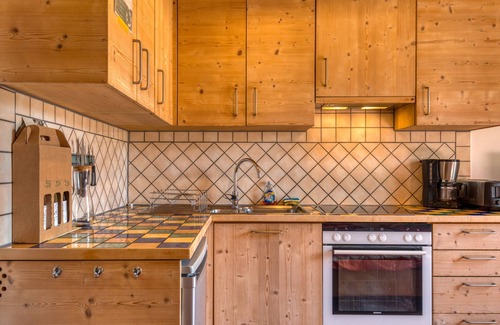 Aspiran Apartment | Lovely Riverside Studio with shared pool and private terrace