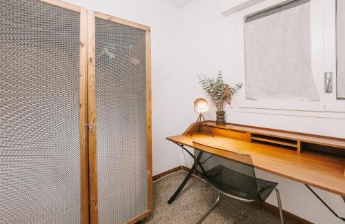 Sarria-Sant Gervasi Apartment | Lovely Room In Gracia