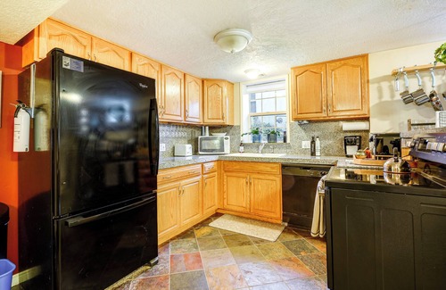Downtown Salt Lake City Cottage | Lovely Salt Lake City Cottage w/Outdoor Space!