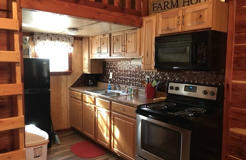 Hughes County Cabin | Lovely secluded cabin #1