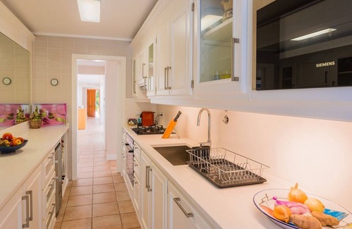 Meco Villa | Lovely Sesimbra Villa | 3 Bedrooms | Villa Bonita | Private Pool | Close to.