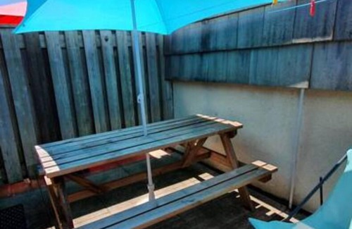 Hourtin Port Apartment | Lovely south-facing T2 with lake view