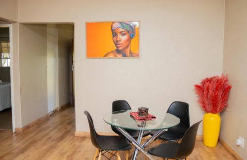 Woodmead Apartment | Lovely Spacious Two bedroom apartment