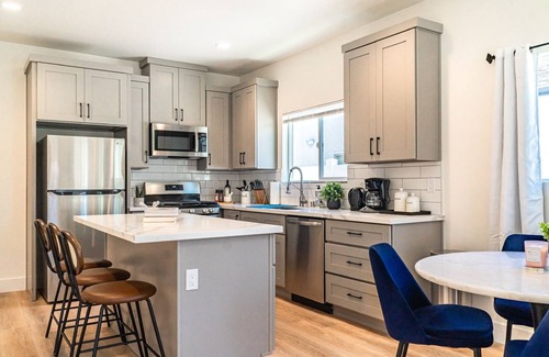 Fullerton House | LOVELY STAY |GREAT LOCATION NEAR DISNEY & DOWNTOWN