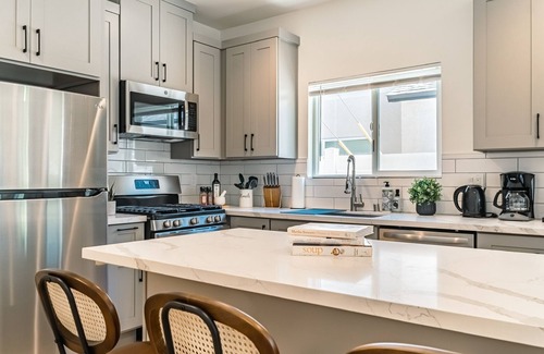 Fullerton House | LOVELY STAY |GREAT LOCATION NEAR DISNEY & DOWNTOWN