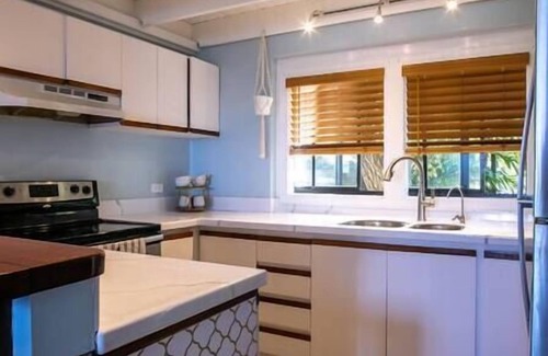Estate Pastory Condo | Lovely tropical 1 bedroom w/pool & sunset views- Off Season Discounts!