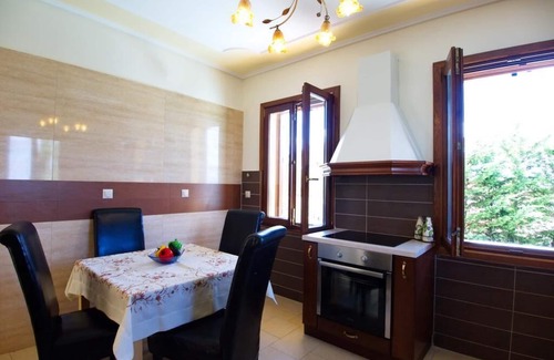 Katsarata Villa | Lovely Villa Levanda with pool and sea views,10 min to Fiskardo Bay!