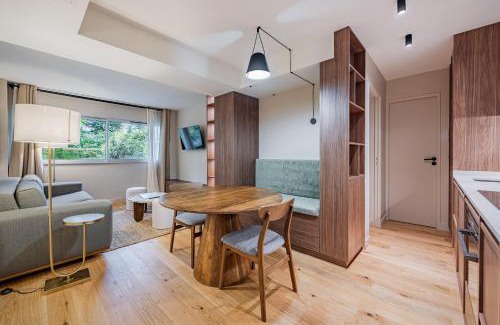 Quartier des Grandes-Carrieres Apartment | LovelyAppartment-OldMontmartre