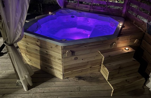 Moelan-sur-Mer Apartment | Loveroom spa Piscine Sauna