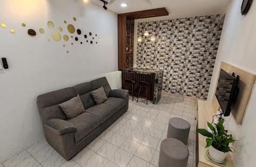 Kampung Kayu Ara House | Loveu homestay 126 S2