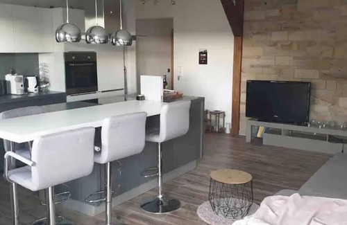 Ecksee Condo | Loving, high-quality, close to nature and yet central