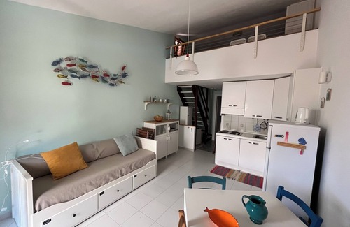 Rio nell'Elba Apartment | Lovingly furnished vacation apartment with large pool in Nisporto