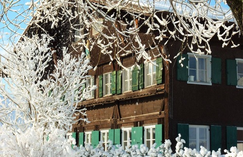Gorisried Apartment | Lovingly modernized, exclusive apartment in a historic farmhouse