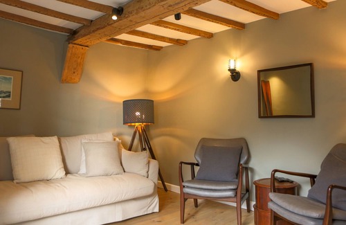 Topsham Apartment | Lovingly restored, spacious and centrally located two floor apartment