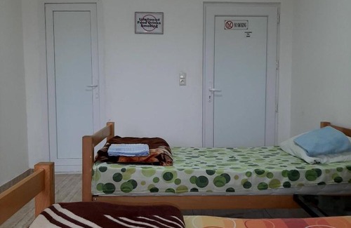 Mitrovicë Apartment | Low-Cost City Studio