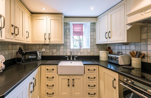 Reeth Cottage | Low Cottage, a dog friendly holiday home for up to four people in the pretty village of Reeth.