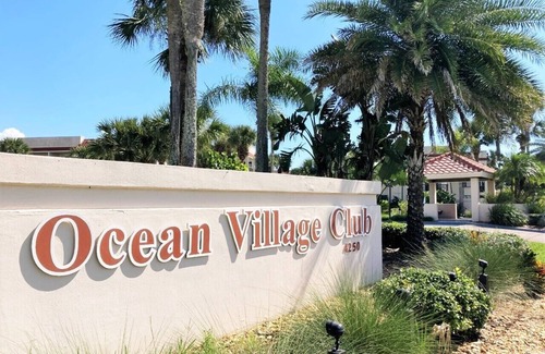 Butler Beach Condo | LOW RATES - Very Clean, Building G, 2/2 Pool, Beach, Tennis, Wifi Top floor