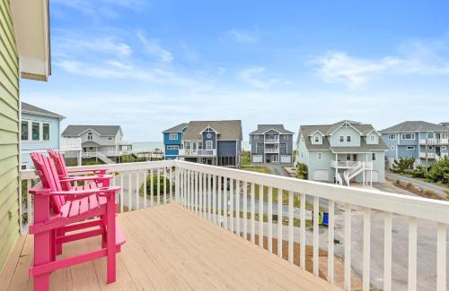Village of Stump Sound House | Lowe Tide