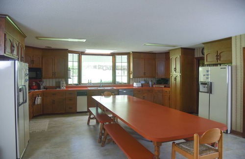 Stuart House | Lowell's Hollow countryside estate nestled in Virginia's Blue Ridge Mountains