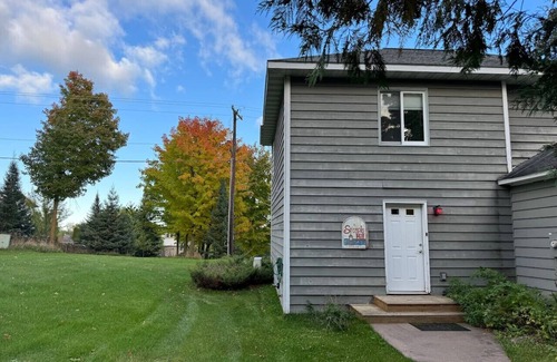 Bayfield Apartment | Lower Flat @ Steeple Hill Flats, Bayfield