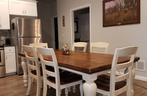 Saint Patrick House | Lower Lodge at Oak Hollow - Located between St Patrick and Lake of the Oaks