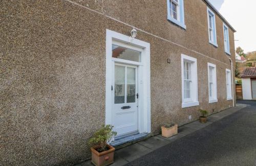 Airth House | Lower Neuk
