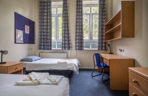 Cathedrals Hostel | LSE Bankside House - Campus Accommodation