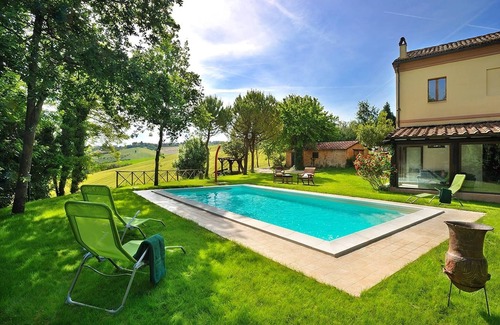 Montemaggiore al Metauro Villa | Luce tra i Faggi 8 by Marche Holiday Villas