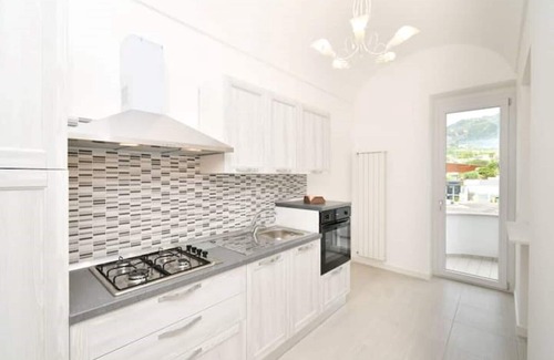 Ischia Porto Apartment | Lucia Ischia House