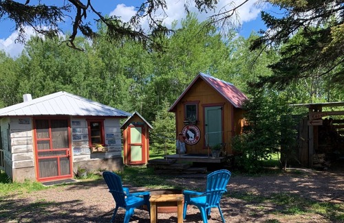 Palmers House | Lucky Buck Tiny House | Outdoor Shower