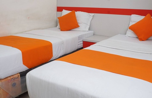 Purwodadi Hotel | Lucky Hotel Purwodadi