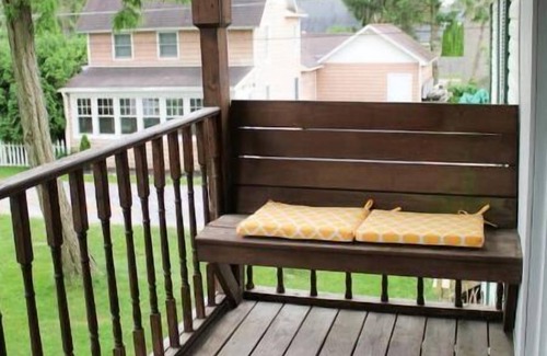 Sylvan Beach Cottage | Lucky Little Lake House - Heart of Sylvan Beach