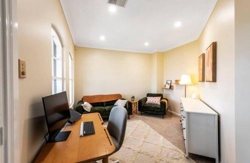 Normanville House | Ludere Normanville