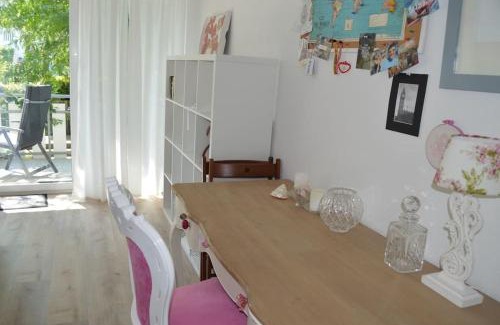 Ludwigsburg Apartment | Ludwigsburg, ruhige Lage im Grünen, Schlossnähe, blühendes Barock