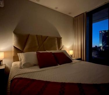 Santa Cruz Apartment | Lujo, confort y ubicación ideal en Equipetrol