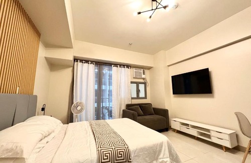New Manila Apartment | Luke's Place In Quezon City