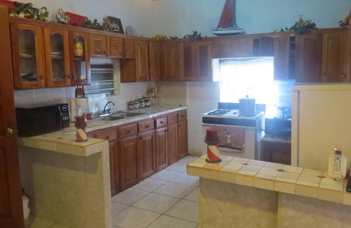 Corn Island House | Lulu's Vacation Rental - 6 Bedroom Beach Front Home