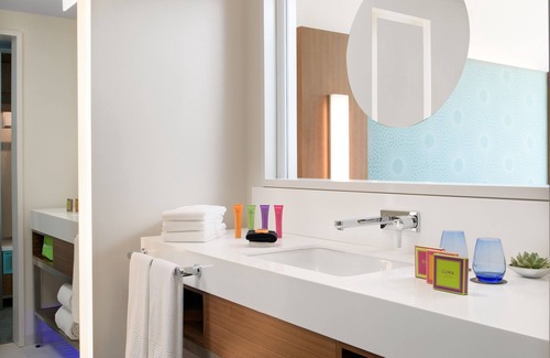 Mission Bay Hotel | LUMA Hotel San Francisco