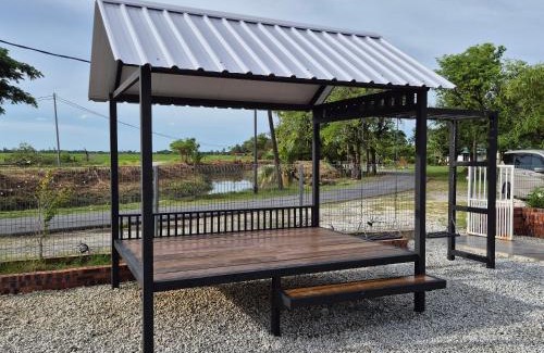 Kampung Sungai Raga House | Lumayan Guesthouse, Pantai Murni