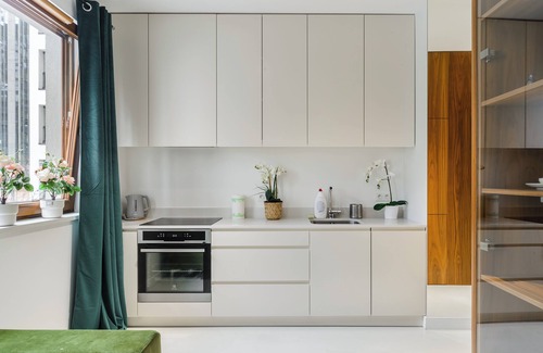 Mirow Apartment | Lumina lux apart near Uprising Museum
