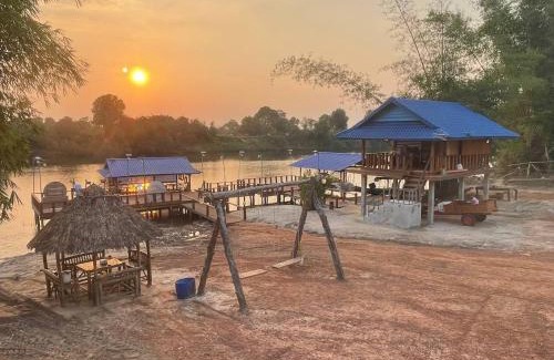 Botum Sakor House | Luna bungalow chi phat
