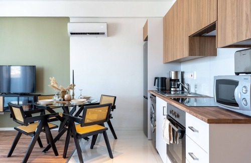 Larnaca City Centre Apartment | Luna - Homely Studio W/Balcony in Larnaca