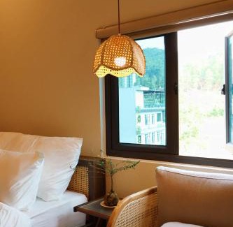 Dong Van House | Lunar Haus