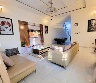 Kwara Apartment | Lunar