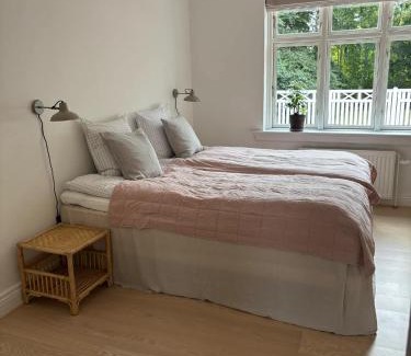Herning Bed & Breakfast | Lund gamle skole