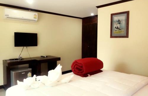 Pathio Resort | Lung Pod 9 resort