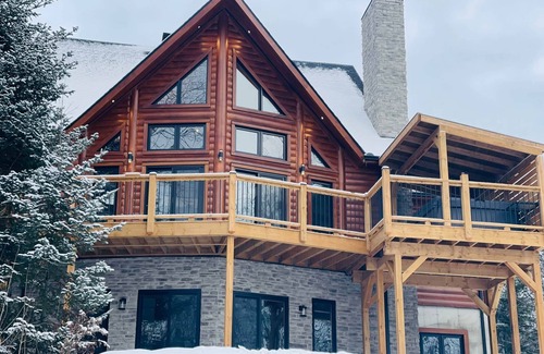 Amherst Ski Chalet | Lunord Kanata Tremblant 137 Pavillon-Kanata